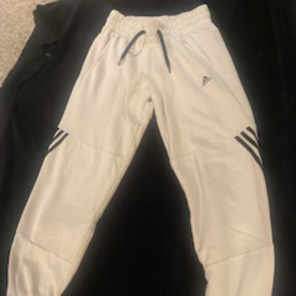 Adidas 3 stripe loose fit sweatpants cream & black - Picture 3 of 5